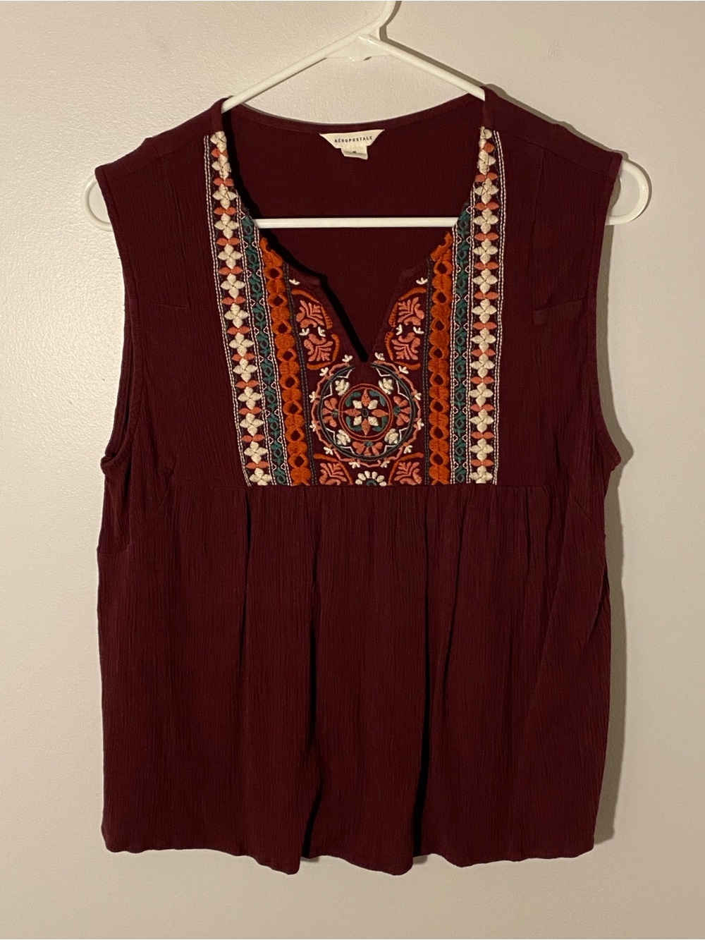 Aeropostale Women’s Blouse Boho Embroidered Sleeveless Peasant Medium Burgundy